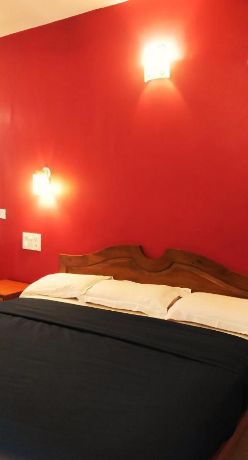 Dodi Holiday Homes Baga Esterno foto